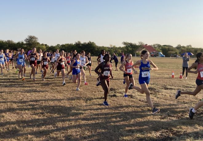 Cross Country Teams Head Out to Invitational Meets