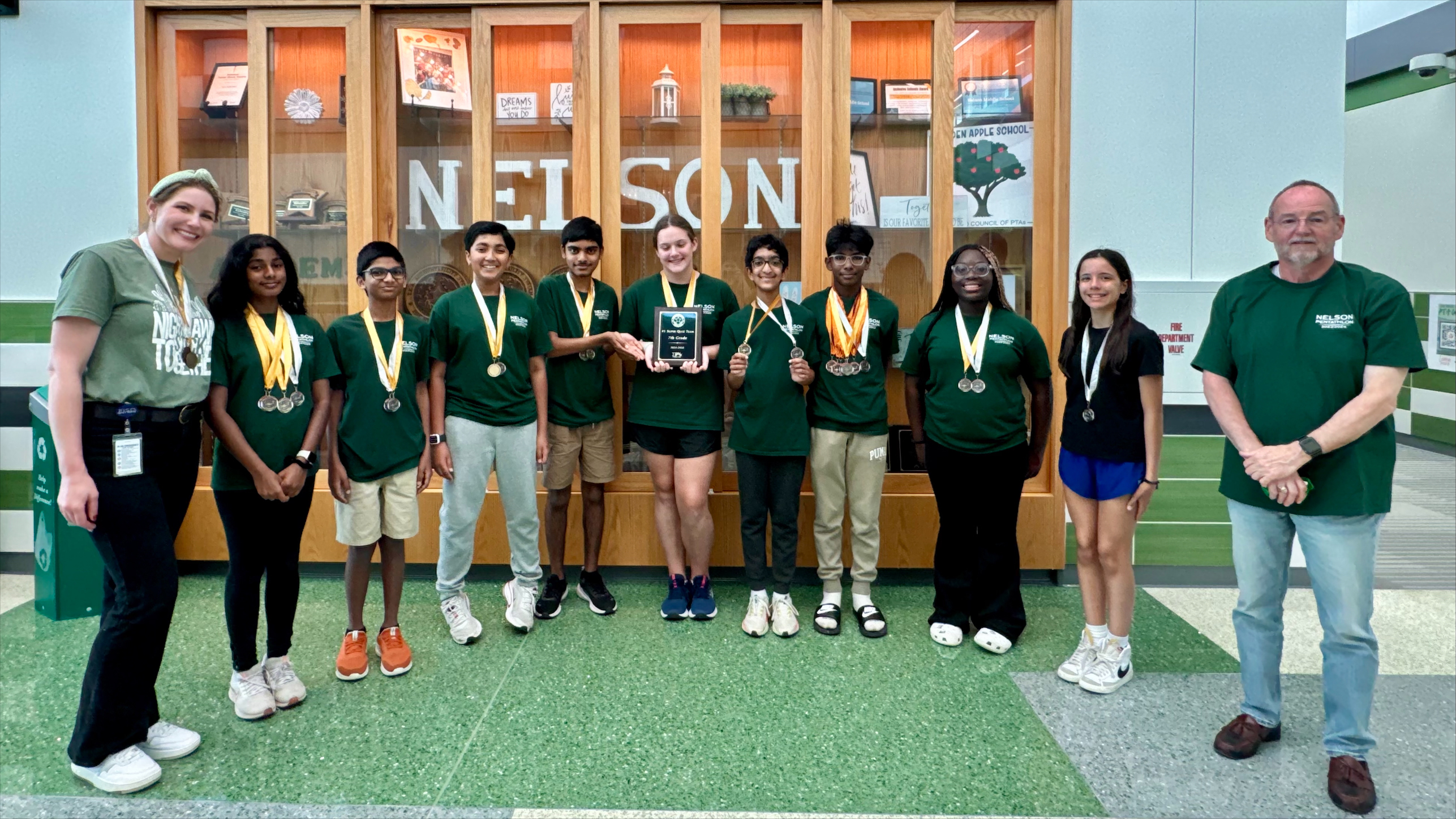 FISD Applause! Applause!, image size:2573x1448